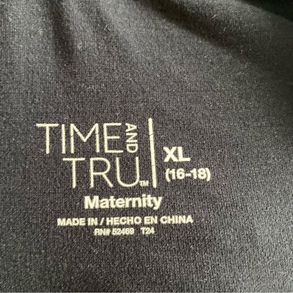 Time & Tru Women’s Maternity Shorts Size XL - Picture 4 of 4